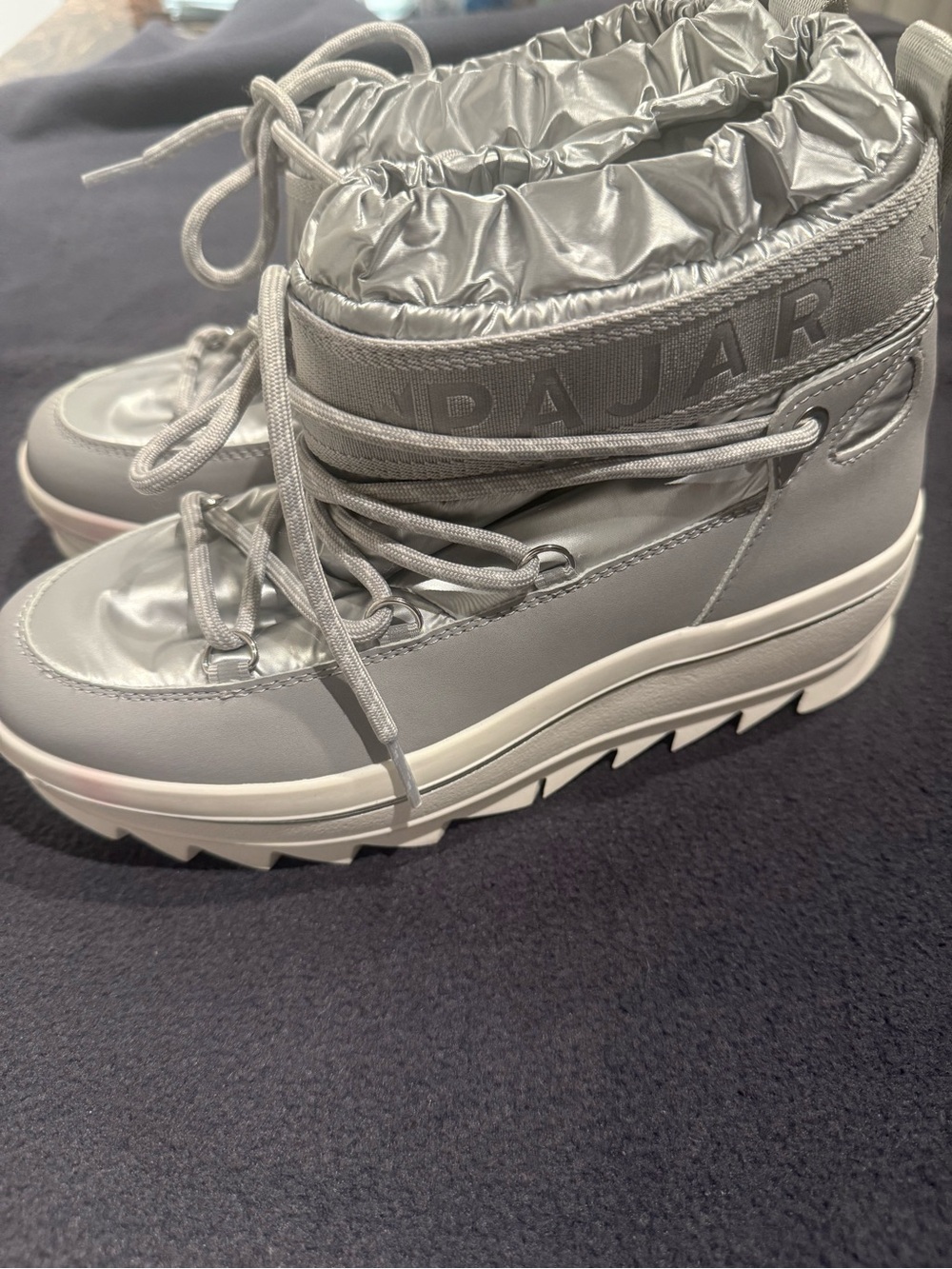 Pajar Galaxy Waterproof Platform Ankle Bootie W/Size 8